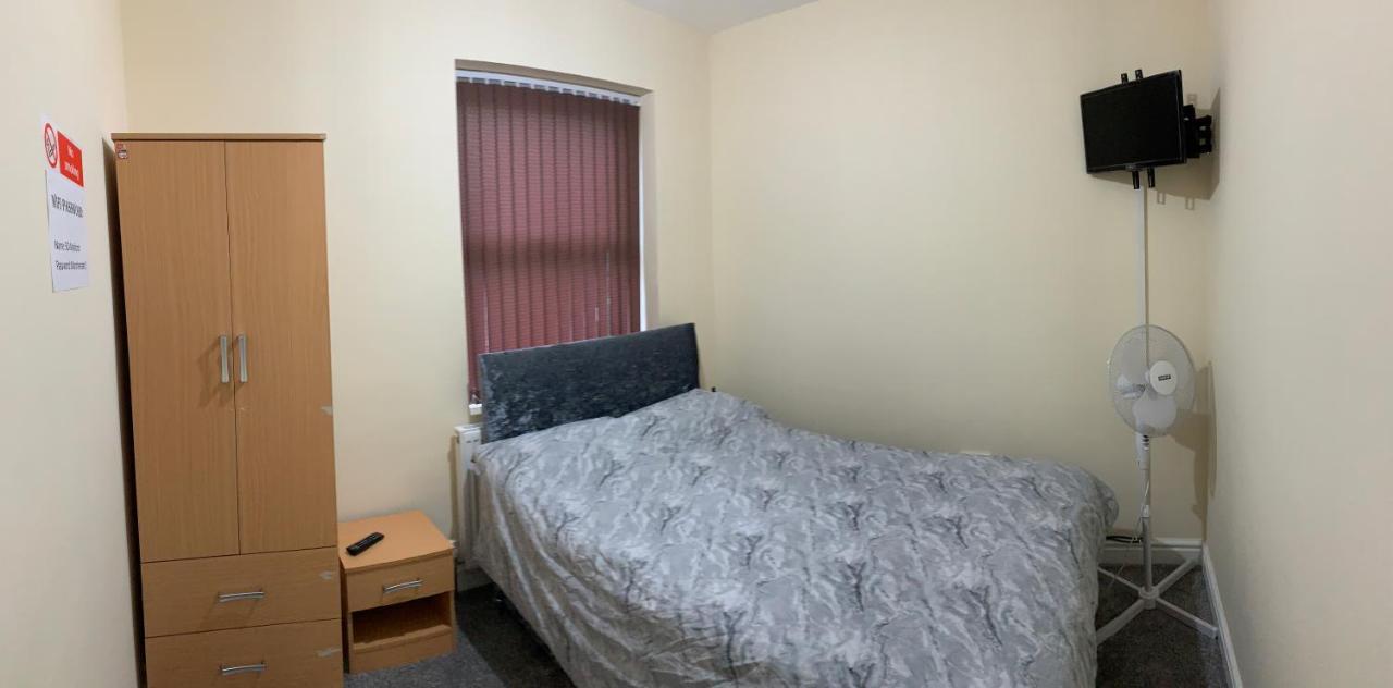 50 Mayford Road Otel Manchester Dış mekan fotoğraf
