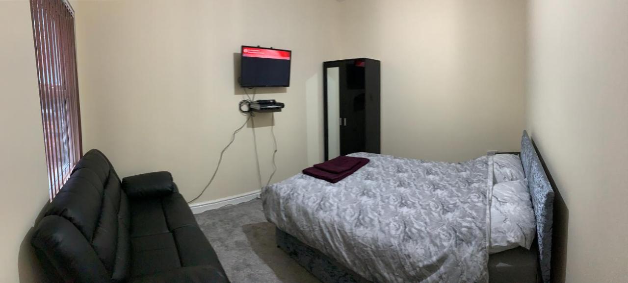 50 Mayford Road Otel Manchester Dış mekan fotoğraf