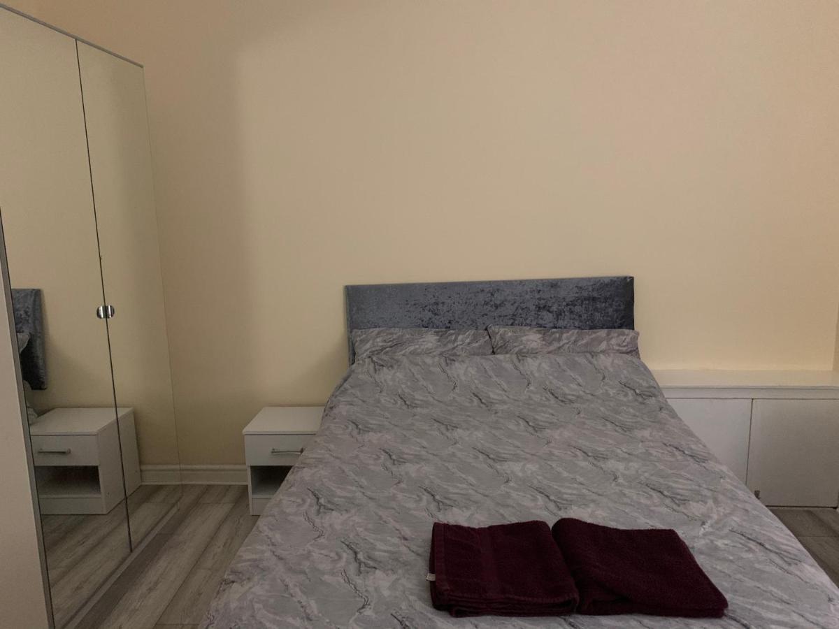 50 Mayford Road Otel Manchester Dış mekan fotoğraf